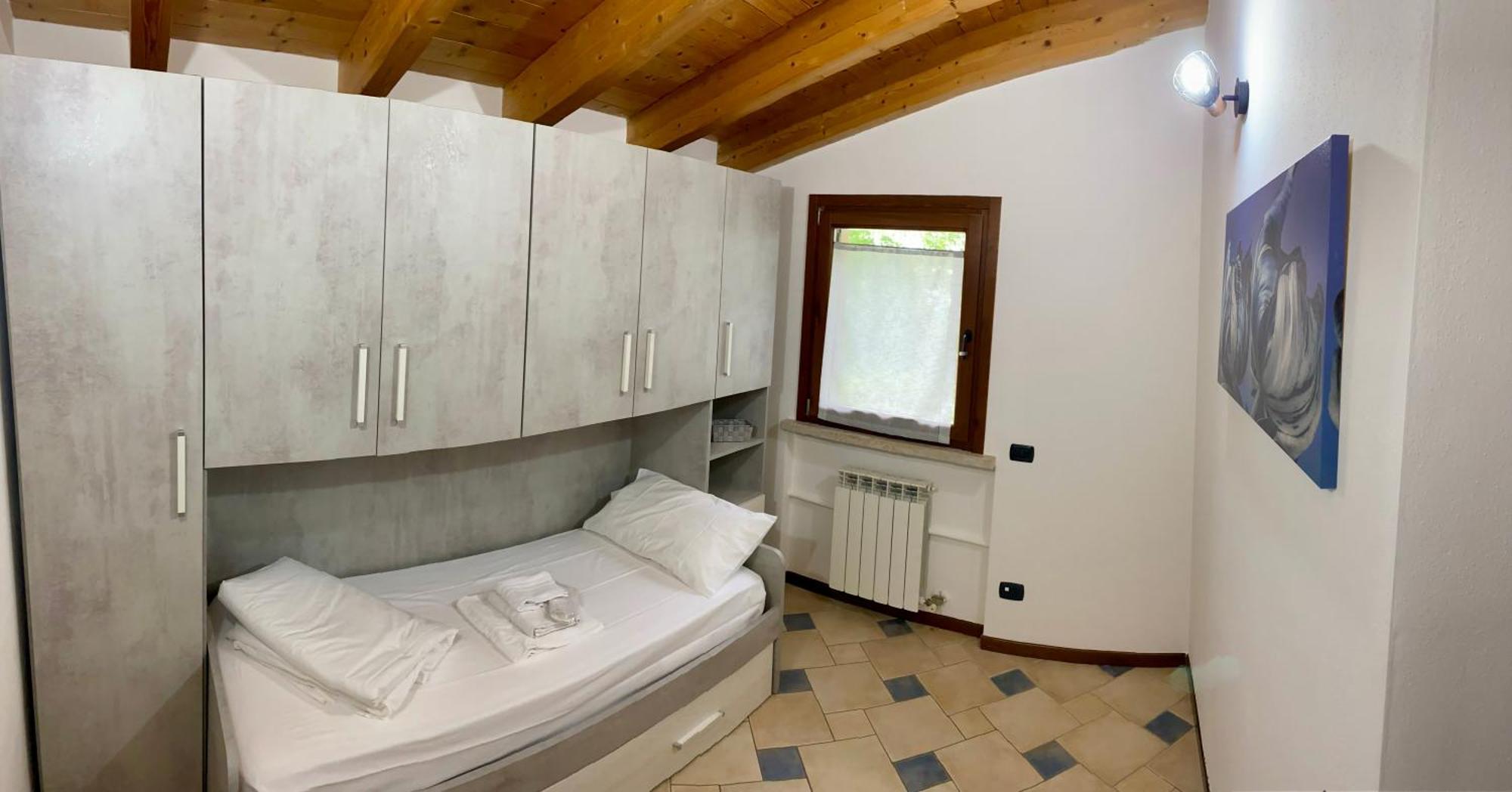 Enjoy House Apartman Ronchi  Kültér fotó